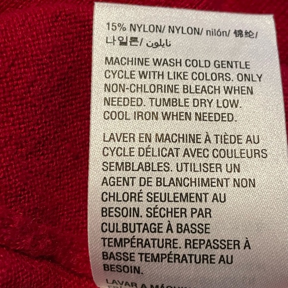 Macy’s 🍒 Red Sweater - Sz. XS - Picture 6 of 8